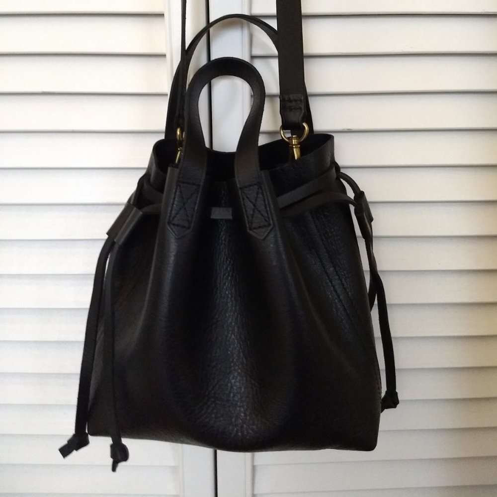 Madewell The Small Drawstring Transport Crossbody